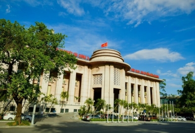 Tin ngân hàng nổi bật tuần qua: NHNN có loạt động thái mới, lãi suất hạ nhiệt khắp 'mặt trận'