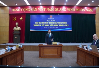 Tìm cách lấy lại đà tăng trưởng xuất khẩu