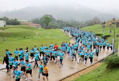 VPBank Bac Giang International Marathon 2023: 2.000 VĐV hoàn thành 'Bước chạy tới đỉnh thiêng'