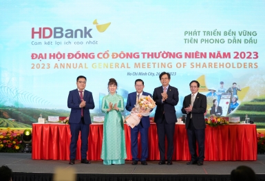 ĐHCĐ HDBank: Lấy phát triển bền vững làm kim chỉ nam, đặt mục tiêu lợi nhuận 13.197 tỷ đồng