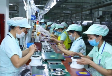 Tổng vốn đầu tư nước ngoài đăng ký vào Việt Nam đạt gần 9 tỷ USD
