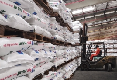 Phân bón Việt lao đao vì chịu “tác động kép”