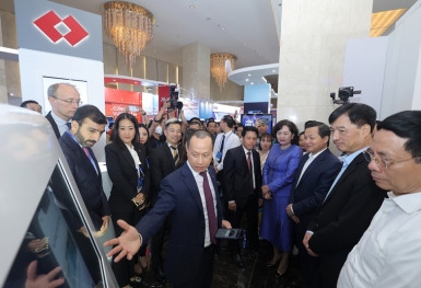 Ngày 'Chuyển đổi số ngành ngân hàng 2023': Techcombank mang đến trải nghiệm khách hàng khác biệt từ big data