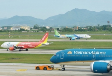 Giá trần vé máy bay nội địa có thể tăng lên đến 4 triệu đồng