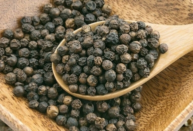 Giá tiêu hôm nay 18/6: Thị trường trong nước giảm 500 đồng