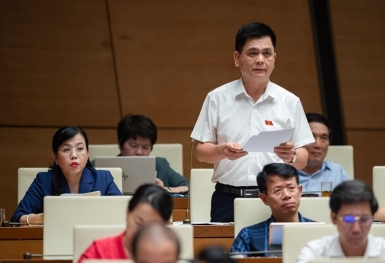 Luật Kinh doanh bất động sản: Đại biểu nói “yêu cầu trung thực là vấn đề khó”