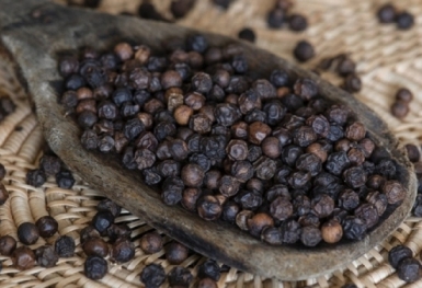 Giá tiêu hôm nay 18/8: Cao nhất ở mức 71.500 đồng/kg