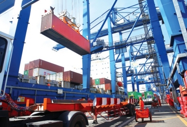 Việt Nam xuất siêu hơn 20 tỷ USD sau 8 tháng