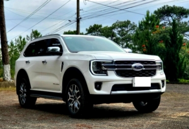 Hơn 3.200 ô tô Ford Everest và Explorer bị triệu hồi tại Việt Nam, nguyên nhân do đâu?
