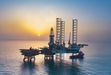 Giá xăng dầu hôm nay (22/10): Dầu thô kết thúc tuần biến động