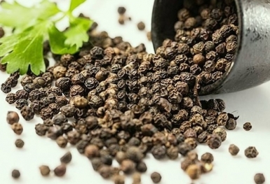 Giá tiêu hôm nay 6/11: Giảm nhẹ tại một số địa phương