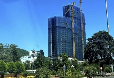 Tin bất động sản ngày 23/2: Chủ đầu tư dự án Tower Quy Nhơn bị xử phạt 500 triệu đồng