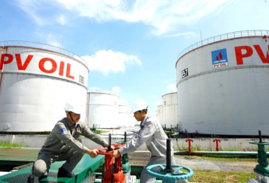 VPI: Giá xăng bán lẻ dự báo giảm mạnh trên 1.000 đồng/lít