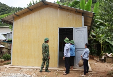 Tháo gỡ khó khăn trong thực hiện Đề án hỗ trợ nhà ở cho hộ nghèo, cận nghèo