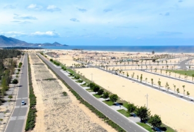 Tin bất động sản ngày 16/5: Bình Định đấu giá 217 lô đất tại Khu kinh tế Nhơn Hội