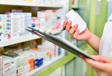 Sau năm 'ăn nên làm ra', lợi nhuận doanh nghiệp ngành dược lại lao dốc