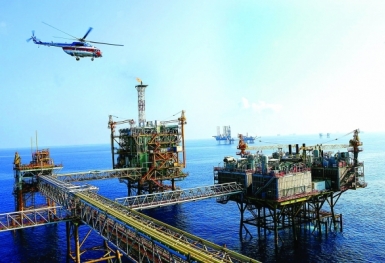 Giá dầu hôm nay (4/6): Dầu thô quay đầu giảm giá