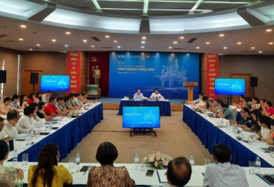 Hàng loạt thương nhân xăng dầu gửi kiến nghị lên Uỷ ban Thường vụ Quốc hội