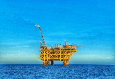 Giá dầu hôm nay (8/6): Dầu thô quay đầu giảm giá