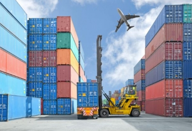 Xuất nhập khẩu Việt Nam đang tăng cao