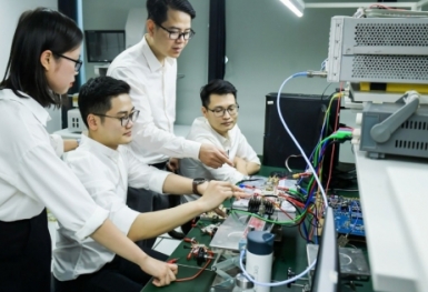 Tăng cường phát triển khoa học và công nghệ phục vụ sự nghiệp công nghiệp hóa, hiện đại hóa
