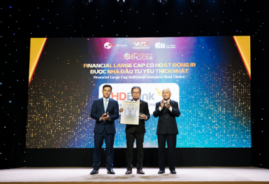 IR AWARDS 2024: HDBank khẳng định vị thế trong quan hệ nhà đầu tư quốc tế