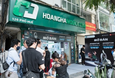 Một thương hiệu bán lẻ thiết bị di động và sản phẩm công nghệ nợ phải trả cao gấp 9 lần vốn chủ sở hữu