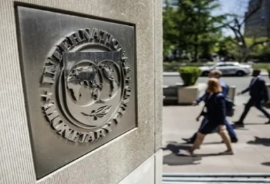 IMF hạ dự báo tăng trưởng kinh tế toàn cầu, cảnh báo rủi ro gia tăng