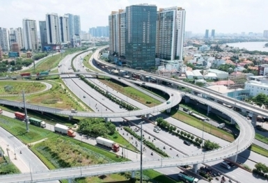 Quyết liệt đẩy mạnh giải ngân vốn đầu tư công những tháng cuối năm