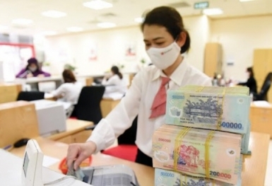 Điểm tin ngân hàng ngày 13/11: Lãi suất giảm, người dân vẫn 'ngại' vay mua nhà vì giá cao