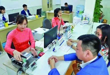 Điểm tin ngân hàng ngày 21/12: Lãi suất vay khó giảm thêm trong bối cảnh nhu cầu tín dụng tăng cao