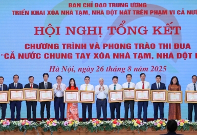 Agribank nhận Bằng khen của Thủ tướng Chính phủ cho các đóng góp trong chương trình...