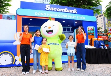 Sacombank đồng hành cùng Sundate Festival 2025 mang đến không gian gắn kết gia đình tại vương quốc mặt trời