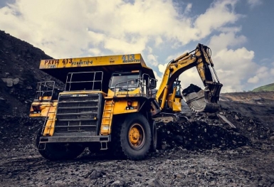 Doanh nghiệp tỷ USD đối mặt nguy cơ bị hủy tư cách công ty đại chúng, cổ phiếu bị bán tháo kỷ lục