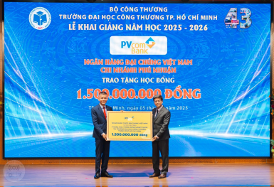 PVcomBank tài trợ phòng học thông minh (Smart Class) cho Trường Đại học Công Thương TP. Hồ Chí Minh