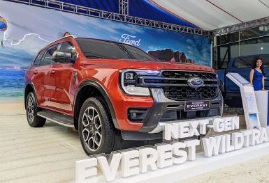Diện kiến Ford Everest Wildtrak đầu tiên có mặt tại Hà Nội
