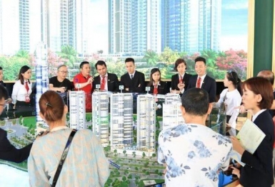 76% doanh nghiệp bất động sản quay lại thị trường, lượng môi giới bất ngờ tăng vọt