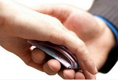 Chi phí 'không chính thức' của doanh nghiệp giảm xuống còn 41%