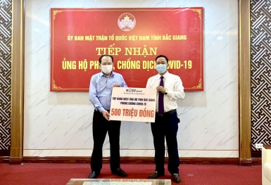 Tập đoàn Kosy trao tặng 3 tỷ đồng ủng hộ Quỹ vắc xin phòng COVID-19 Việt Nam
