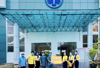 CBNV PVcomBank quyên góp cho đồng bào miền Trung chống dịch Covid-19