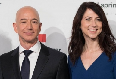 Forbes 400: Vợ cũ Jeff Bezos là phụ nữ giàu thứ 2 nước Mỹ, Tổng thống Trump giảm 77 bậc