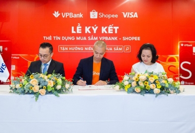 Shopee hợp tác với VPBank và Visa ra mắt “Thẻ tín dụng VPBank Shopee”