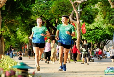 'Đón bình minh - Chào bình thường mới' cùng VPBank Hanoi Marathon ASEAN 2020