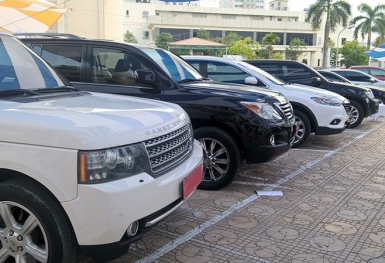 Ngân hàng ồ ạt thanh lý ô tô từ xe con đến loạt xe khách, xe tải giá rẻ