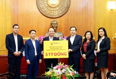 Doanh nghiệp của “bầu Hiển” ủng hộ 10 tỷ đồng cho công tác phòng chống Covid-19