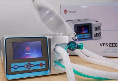 Vingroup hoàn thành hai mẫu máy thở phục vụ điều trị Covid-19
