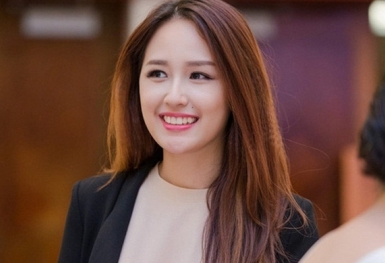 “Mốt” mới của hoa hậu: Mai Phương Thúy và Ngọc Hân đều đầu tư vào chuỗi cầm đồ