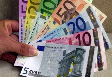 Tỷ giá ngoại tệ ngày 19/2: Đồng USD tăng giá