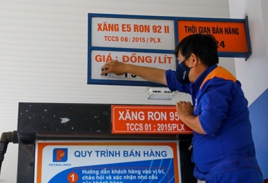 Giá xăng có thể phá đỉnh 30.000 đồng/lít, doanh nghiệp càng bán càng lỗ