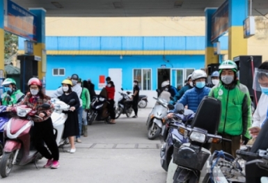 Khi bộ trưởng giải bài toán tăng giá xăng dầu